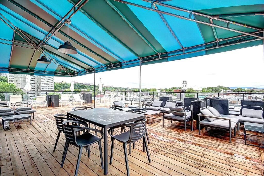 شقة مدينة كويبيك  في K-417 / Parking & Gym - Private Balconies المظهر الخارجي الصورة
